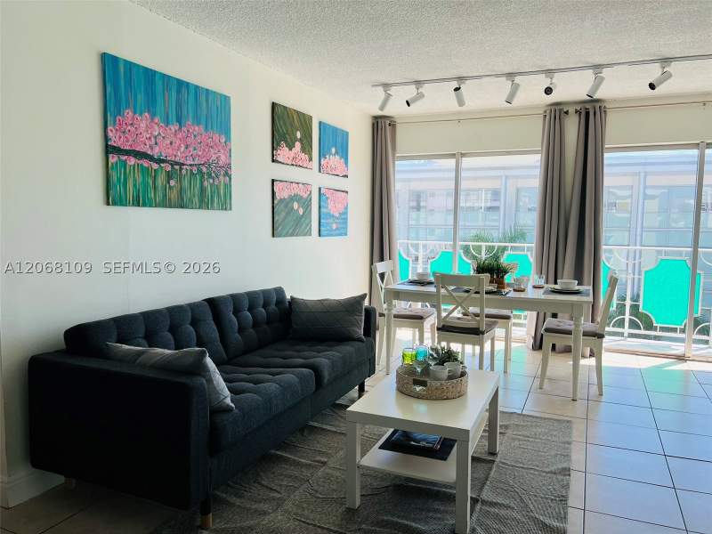 1 bedroom Condominium at 1732 Meridian Ave 701, The Meridian Condo, Miami Beach — photo 3