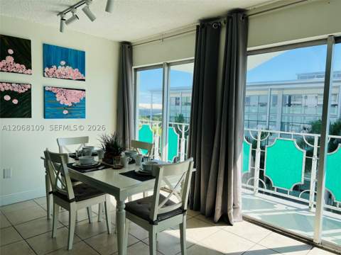 1732 Meridian Ave 701, Miami Beach FL - photo 7 of 38