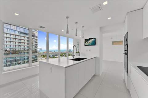 520 West Ave 2101, Miami Beach FL - photo 15 of 37