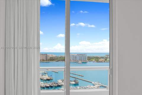 520 West Ave 2101, Miami Beach FL - photo 22 of 37