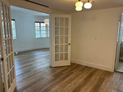 1605 Lenox Ave 1605-3, Miami Beach FL - photo 6 of 17