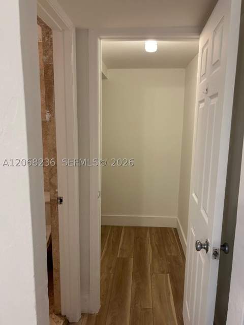 1605 Lenox Ave 1605-3, Miami Beach FL - photo 8 of 17