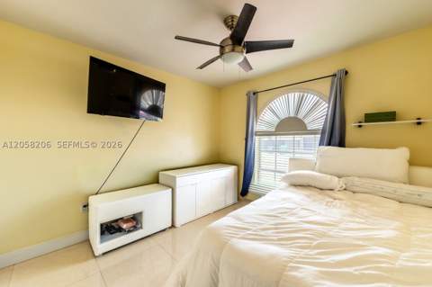 15233 SW 141st St, Miami FL - photo 16 of 31