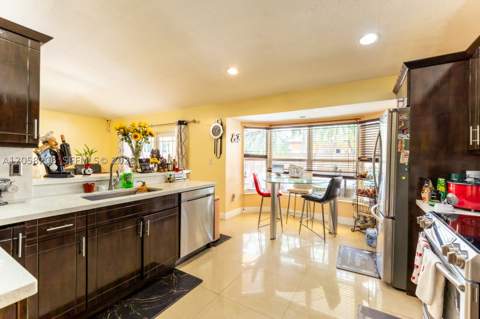 15233 SW 141st St, Miami FL - photo 7 of 31