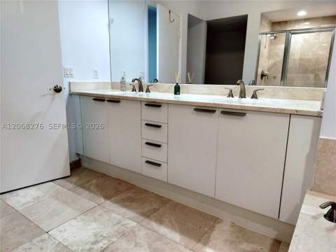 14951 Royal Oaks Ln 1006, North Miami FL - photo 21 of 36