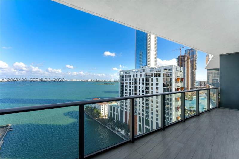 2 bedroom Condominium at 460 NE 28th St 1803, Icon Bay Condo, Miami — photo 3