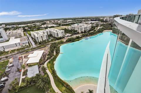 2411 Laguna Cir 1805, North Miami FL - photo 13 of 65