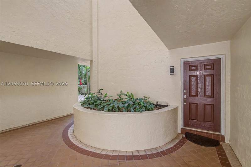 2 bedroom Townhouse at 2400 Brickell Ave 107D, Brickell Forest Condo, Miami — photo 2