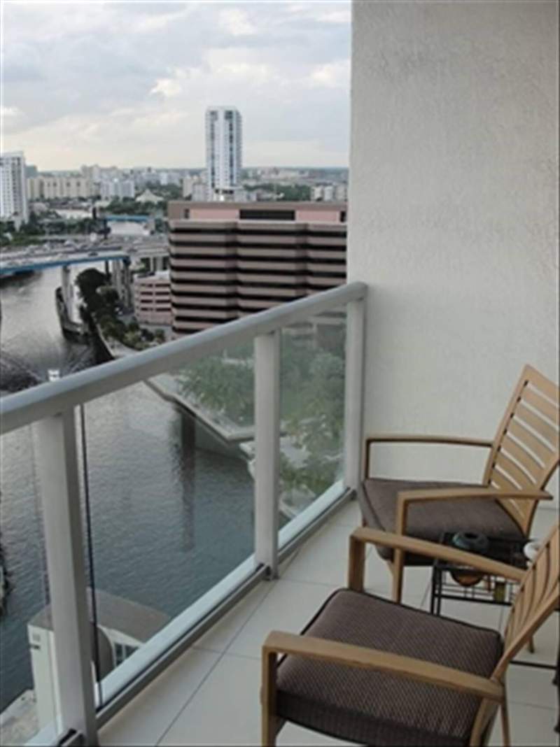 2 bedroom Condominium at 185 SW 7th Street 1802, Latitude On The River Cond, Miami — photo 5
