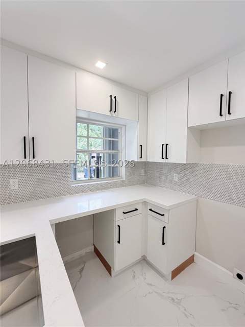 4492 NW 180th St, Miami Gardens FL - photo 21 of 34