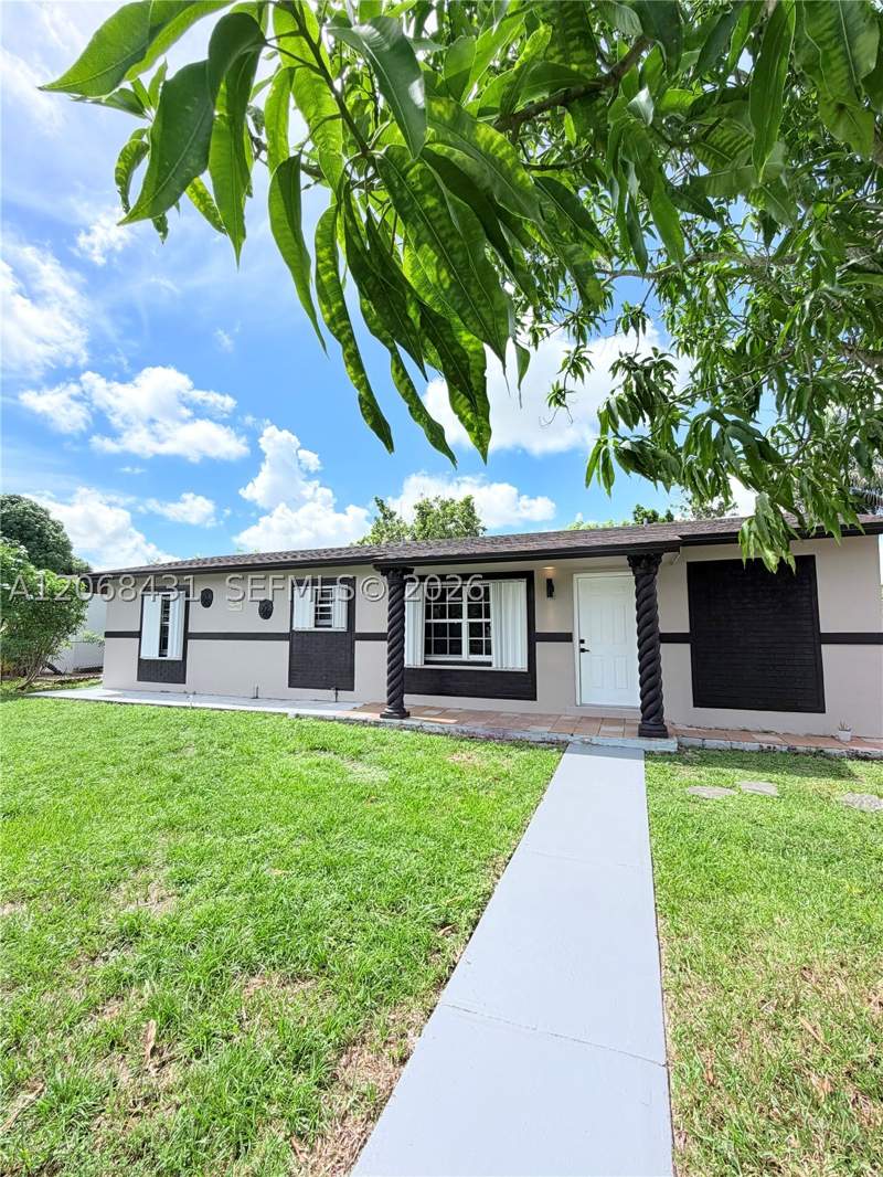 3 bedroom SingleFamilyResidence at 4492 NW 180th St, Jac-Mo Homes, Miami Gardens — photo 4