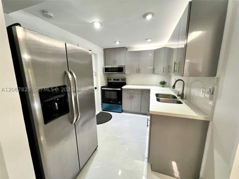 7825 Miller Dr C211, Miami FL - photo 6 of 61