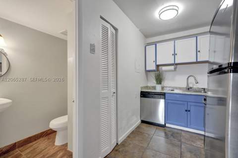 3716 NE 168th St 301, North Miami Beach FL - photo 16 of 56