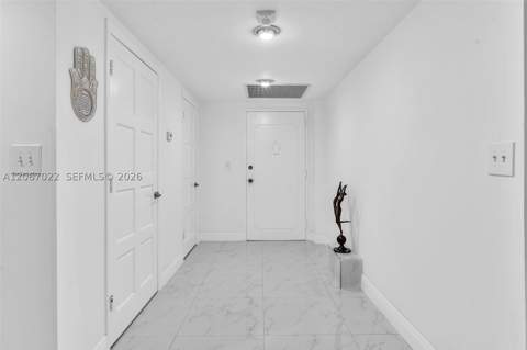 800 NE 195th St 220, Miami FL - photo 14 of 64