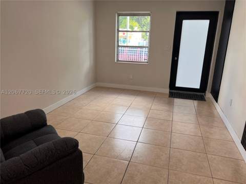 1318 NW 34th St, Miami FL - photo 10 of 24