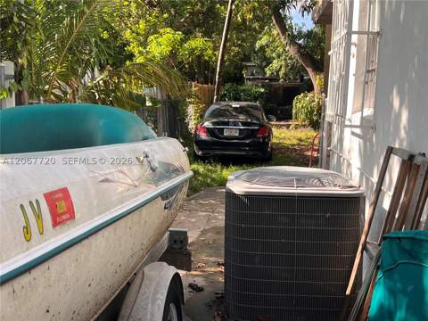 1318 NW 34th St, Miami FL - photo 22 of 24