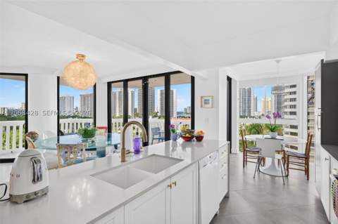 1000 Island Blvd 1204, Aventura FL - photo 13 of 50