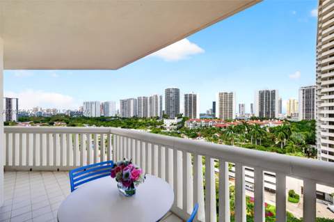1000 Island Blvd 1204, Aventura FL - photo 18 of 50