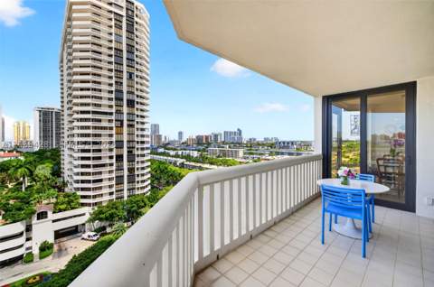1000 Island Blvd 1204, Aventura FL - photo 20 of 50
