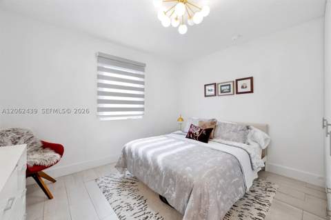 742 NE 82nd Ter, Miami FL - photo 15 of 36