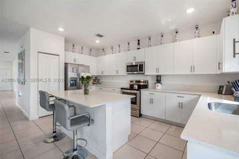 21189 SW 127th Ct, Miami FL - photo 8 of 47