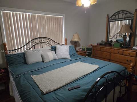 6858 SW 39th St, Miami FL - photo 12 of 17
