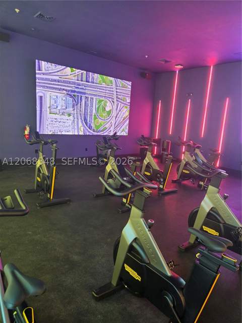 7875 NW 107th Ave 605, Doral FL - photo 16 of 20