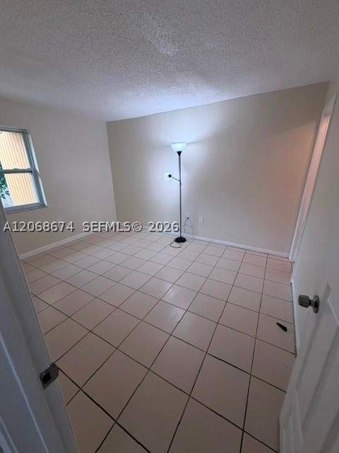 70 SW 14th Ter, Homestead FL - photo 10 of 14