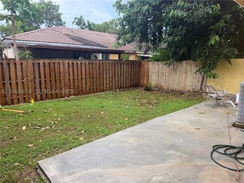 70 SW 14th Ter, Homestead FL - photo 13 of 14
