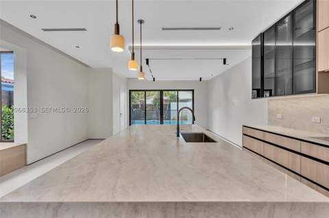 2220 SW 14th St, Miami FL - photo 11 of 36