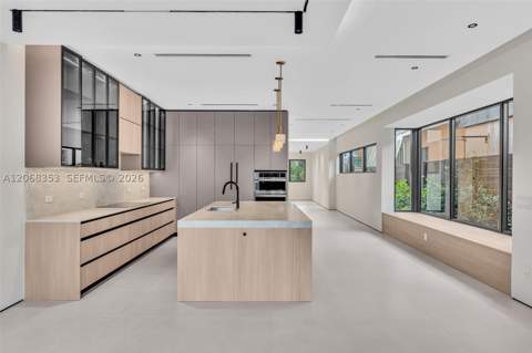 2220 SW 14th St, Miami FL - photo 9 of 36