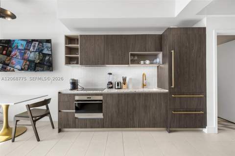 159 NE 6th St 4910, Miami FL - photo 12 of 30