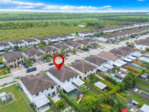 24900 SW 107th Ct, Homestead FL - photo 6 of 33