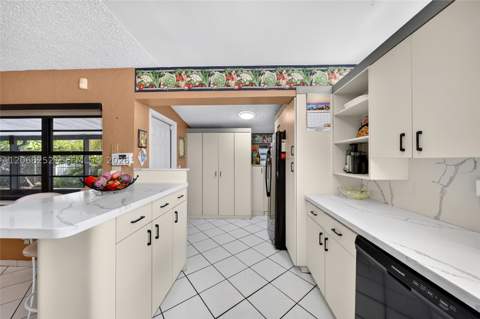 17350 NW 16th Ave, Miami Gardens FL - photo 19 of 49