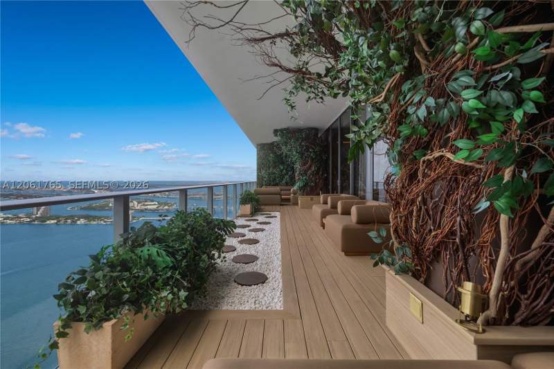 4 bedroom Condominium at 700 NE 24th St Ph-5902, Aria Reserve Miami, Miami — photo 2