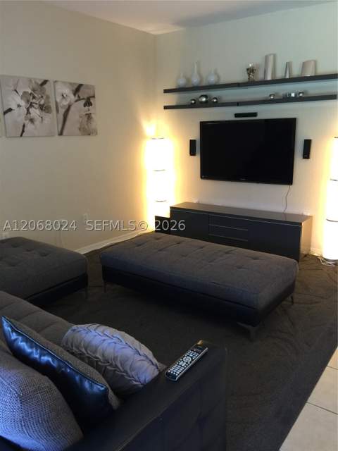 22644 SW 109th Path, Miami FL - photo 10 of 32