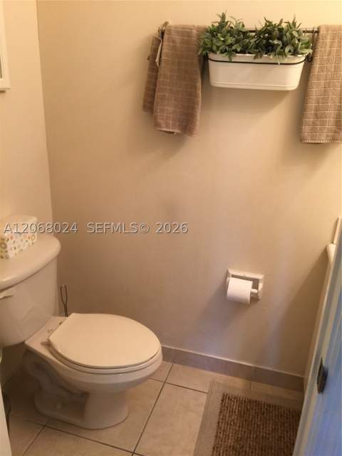 22644 SW 109th Path, Miami FL - photo 6 of 32