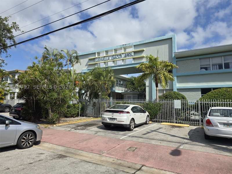 2 bedroom Condominium at 1255 Marseille 21, Marseilles Deco Condo, Miami Beach — photo 1