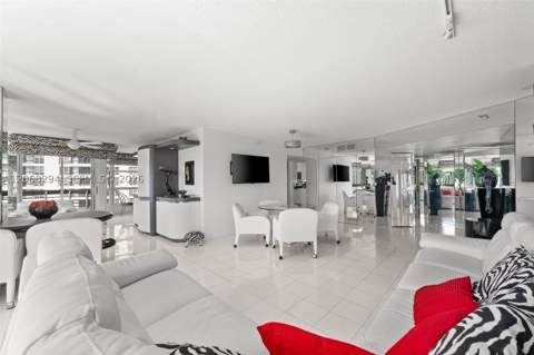 19101 NE 36th Ct 807, Aventura FL - photo 6 of 24