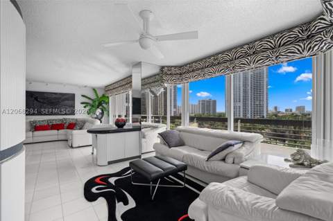 19101 NE 36th Ct 807, Aventura FL - photo 8 of 24