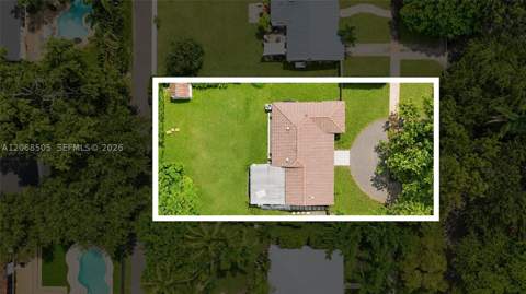 125 NE 107th St, Miami Shores FL - photo 21 of 25