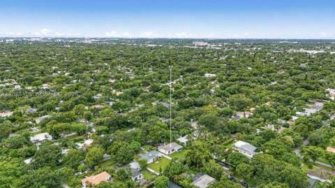 125 NE 107th St, Miami Shores FL - photo 22 of 25