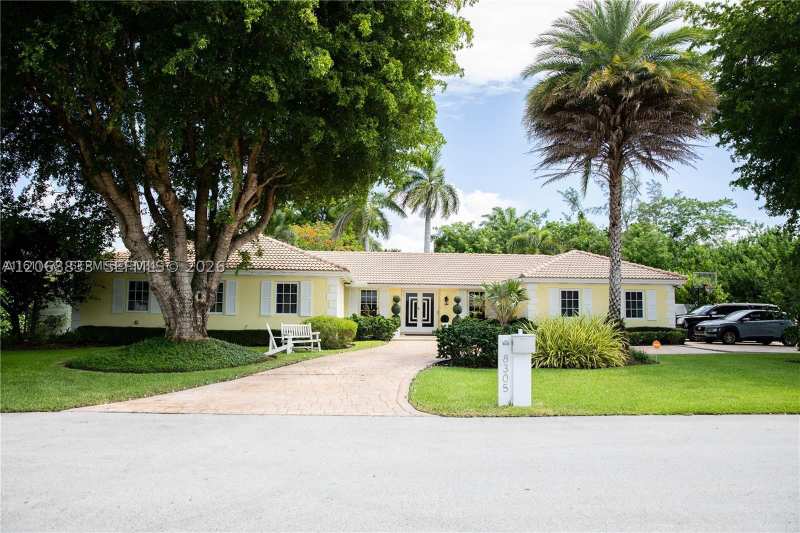 4 bedroom SingleFamilyResidence at 8305 SW 171st St, Old Cutler West Sec 3, Palmetto Bay — photo 1