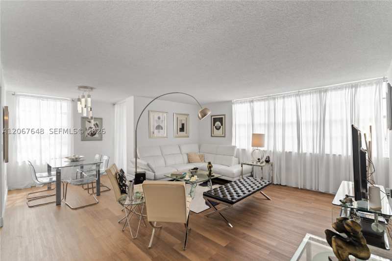 2 bedroom Condominium at 1301 NE Miami Gardens Dr 1515W, Buckley Towers Condo - Ea, Miami — photo 1