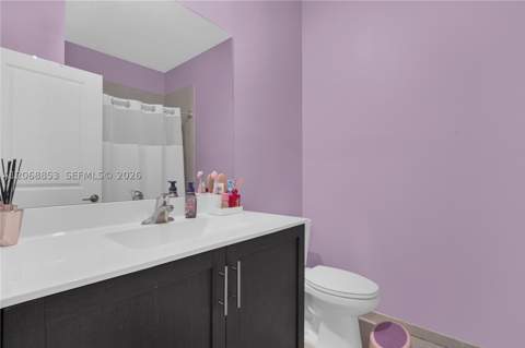550 NE 207th St, Miami FL - photo 24 of 37