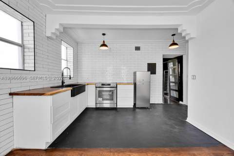 1027 Pennsylvania Ave 201, Miami Beach FL - photo 14 of 23