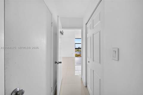 20505 E Country Club Dr 2132, Aventura FL - photo 22 of 36