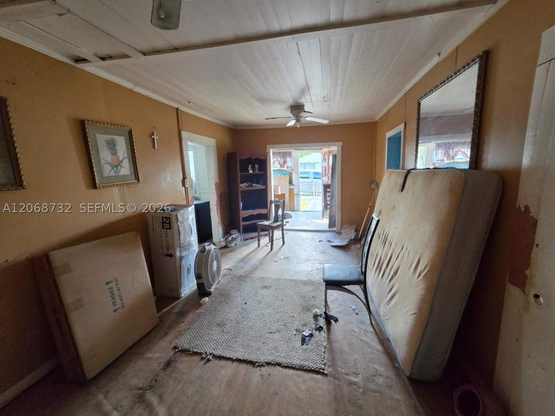 4 bedroom SingleFamilyResidence at 3168 NW 66th St, Fern Park, Miami — photo 4