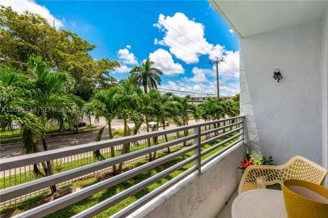 8201 NW 8th St 1-204, Miami FL - photo 24 of 27