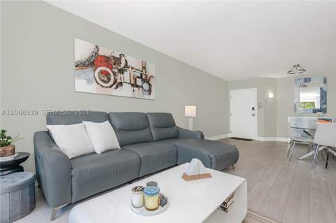 8201 NW 8th St 1-204, Miami FL - photo 6 of 27